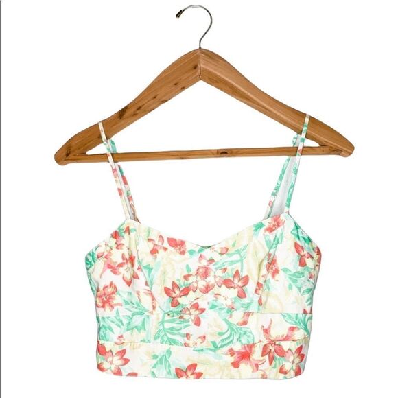 American Eagle Outfitters Tops - American Eagle Crop Top 